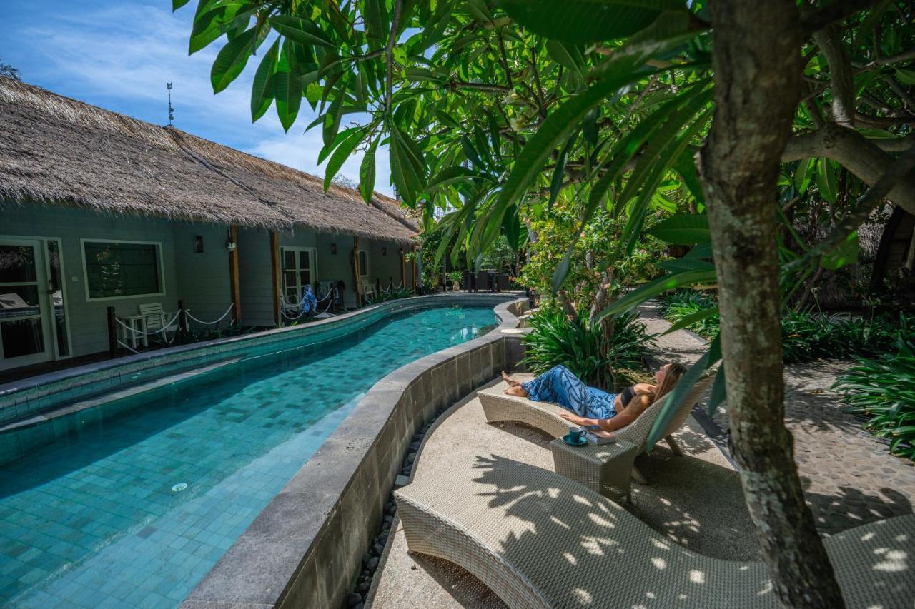 Manta Dive Gili Trawangan Resort Екстериор снимка