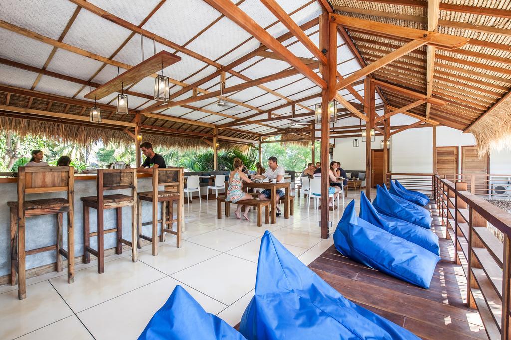 Manta Dive Gili Trawangan Resort Екстериор снимка